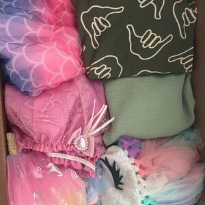 Kids clothing bundle